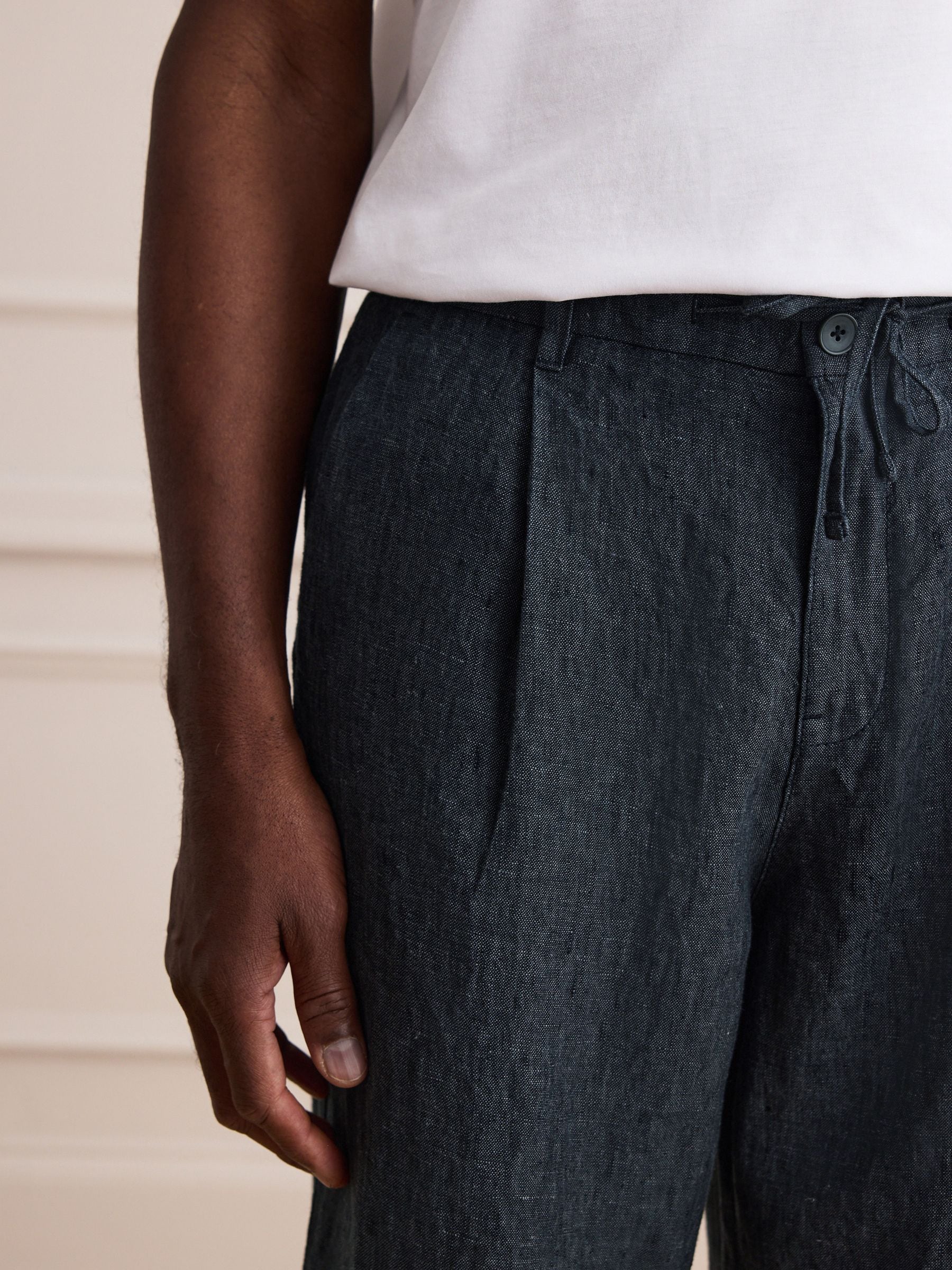 Buy Charcoal Grey Relaxed Fit N. Premium 100% Linen Pleated Chino