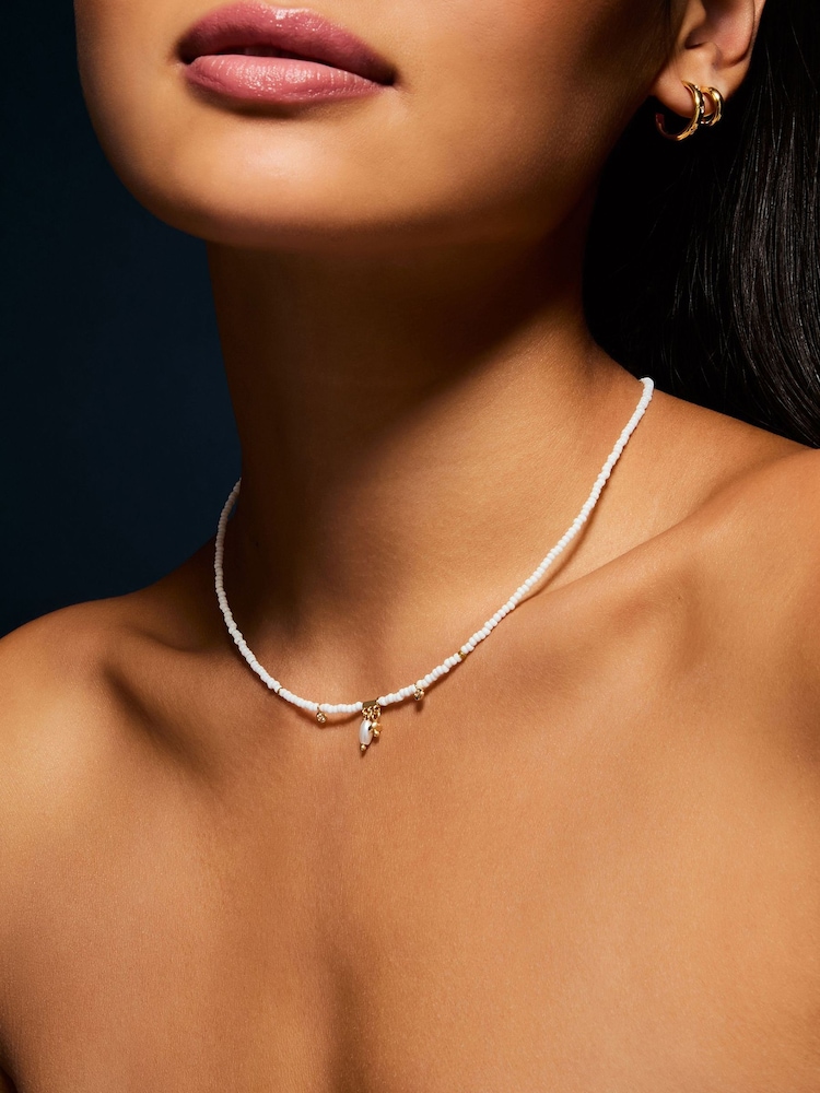 Accessorize 14ct Gold Beaded Pearl Pendant Necklace - Image 2 of 2 Accessorize 14ct Gold Beaded Pearl Pendant Necklace - Image 2 of 2