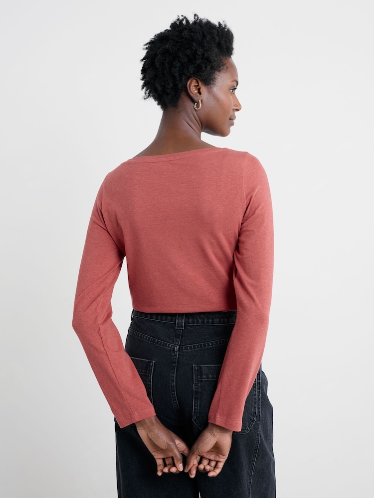 Seasalt Cornwall Red Easel Long Sleeve Top in Cotton Jersey - Image 2 of 5
