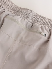 Culoarea pietrei neutră - Pantaloni scurți de antrenament Cargo Active Gym - Imaginea 11 din 11