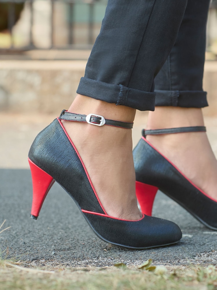 Joe Browns Black Ankle Strap Vintage Style Shoes - Image 2 of 7 Joe Browns Black Ankle Strap Vintage Style Shoes - Image 2 of 7