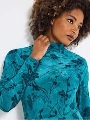 Joe Browns Green Flocked Print Maxi Dress - Image 6 of 7