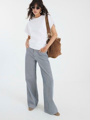River Island White Ruched Side Kimono Sleeve T-Shirt - Image 3 of 4