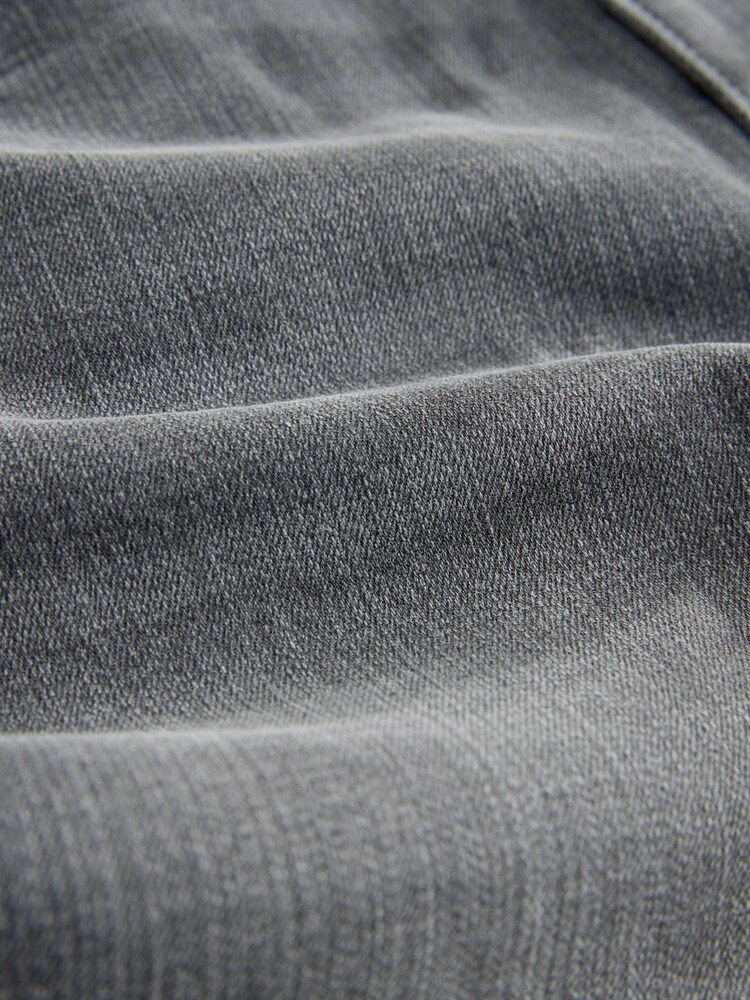 Gris - Coupe ajustée  - Jean Shorts extensibles - Image 2 de 5