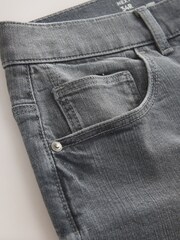 Gris - Coupe ajustée  - Jean Shorts extensibles - Image 4 de 5