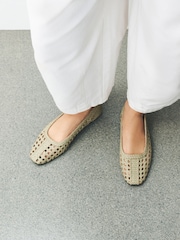 Natural Forever Comfort® Leather Woven Upper Shoes - Image 1 of 3