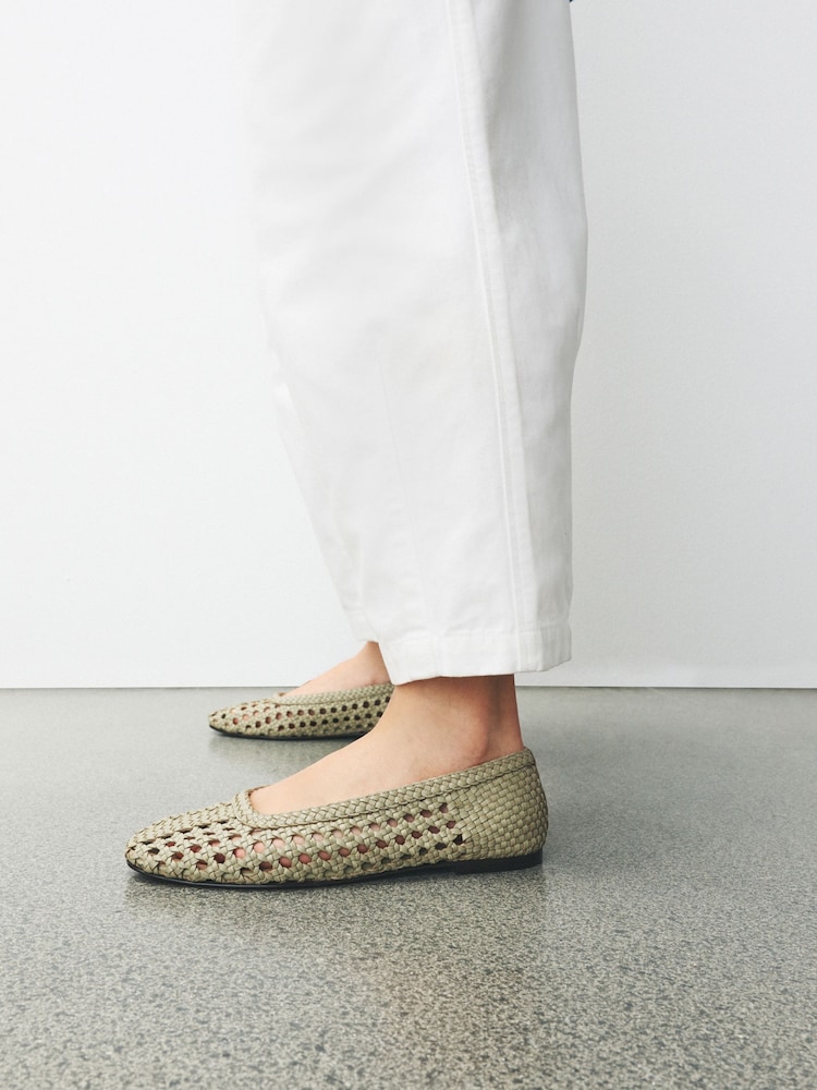 Natural Forever Comfort® Leather Woven Upper Shoes - Image 2 of 3