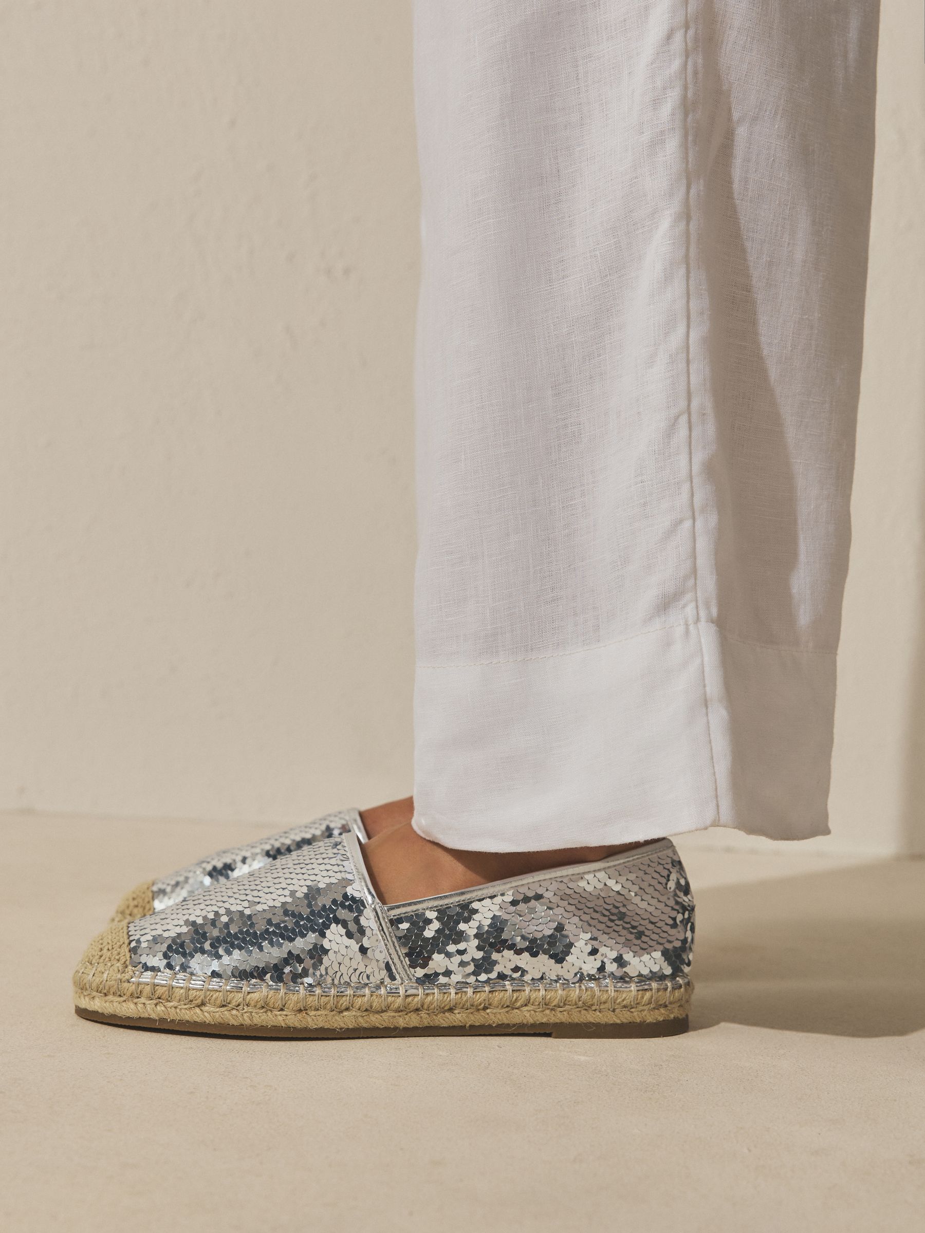 Made in Spain espadrille flats in linen en 2024 Alpargatas Zapatos Calzas