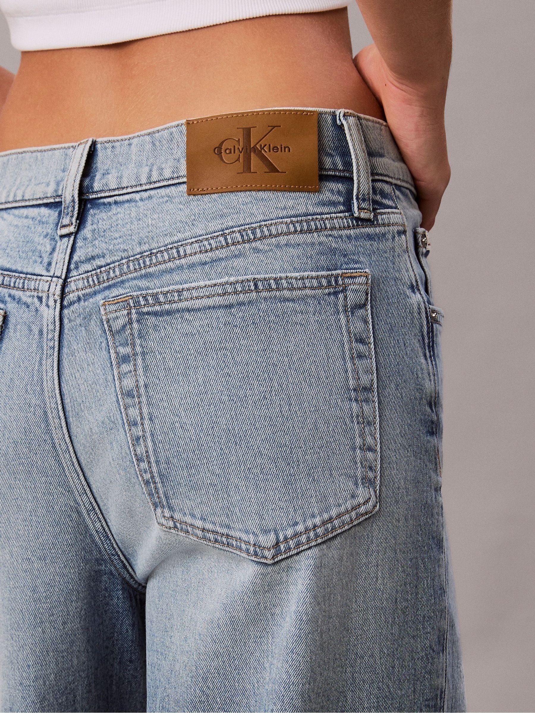 Comprar Calça jeans larga Calvin Klein Allover Monogram de cintura