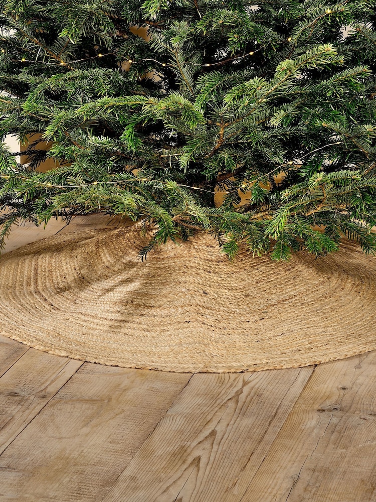 Nkuku Natural Buno Christmas Tree Skirt - Image 2 of 4 Nkuku Natural Buno Christmas Tree Skirt - Image 2 of 4
