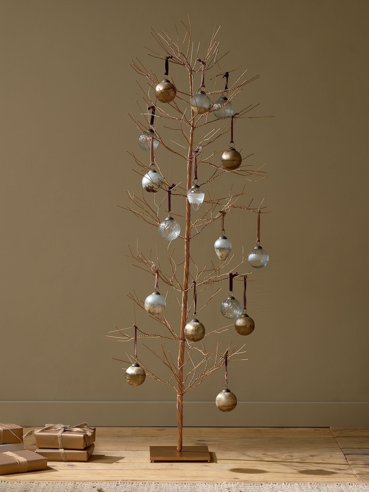Nkuku Brass Charida Christmas Wire Tree - Image 2 of 5