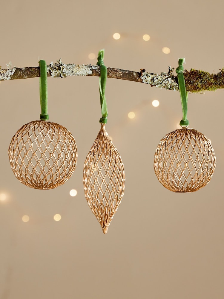 Nkuku Brass Nirav Wire Christmas Baubles - Image 1 of 4