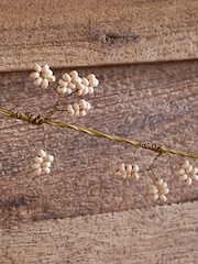 Nkuku Brass and Natural Tanu Mango Wood Beaded Christmas Garland - Image 3 of 4