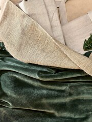 Nkuku Green Tanu Mango Wood Beaded Christmas Garland - Image 2 of 3