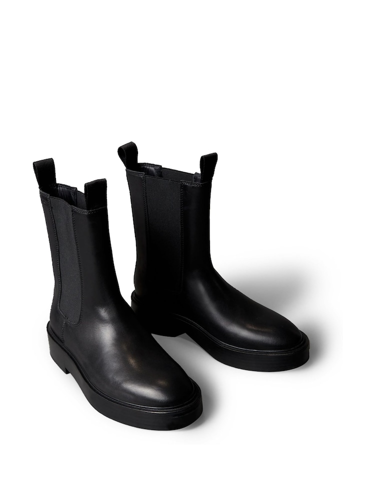 Calvin Klein Black Leather Stacked Heel Chelsea Boots - Image 1 of 6