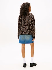 Tommy Jeans Black Badge Teddy Oversized Zip-Through Sweatshirt - Image 4 of 5