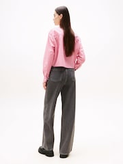 Tommy Jeans Red Crest Embroidery Relaxed Fit Cropped Shirt - Image 2 of 5