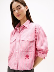 Tommy Jeans Red Crest Embroidery Relaxed Fit Cropped Shirt - Image 4 of 5