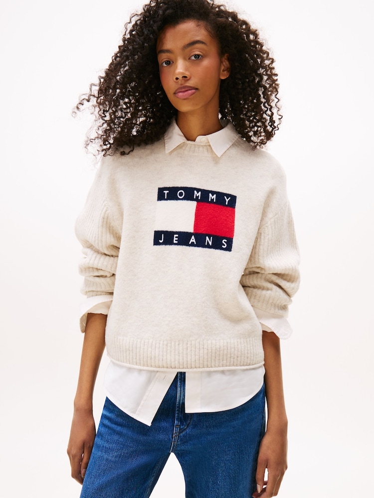 Tommy Jeans Cream Flag Relaxed Mélange Jumper - Image 1 of 5