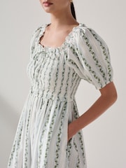 White/Blue Ditsy Floral Print Puff Sleeve Shirred Midi Dress - Image 4 of 7