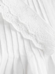 White Sleeveless Lace Trim Playsuit with Linen - Image 3 of 3