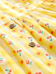 Pastellinkeltainen ruutu - Tuplaröyhelöinen mekko (3kk–8v) - Kuva 7 / 7