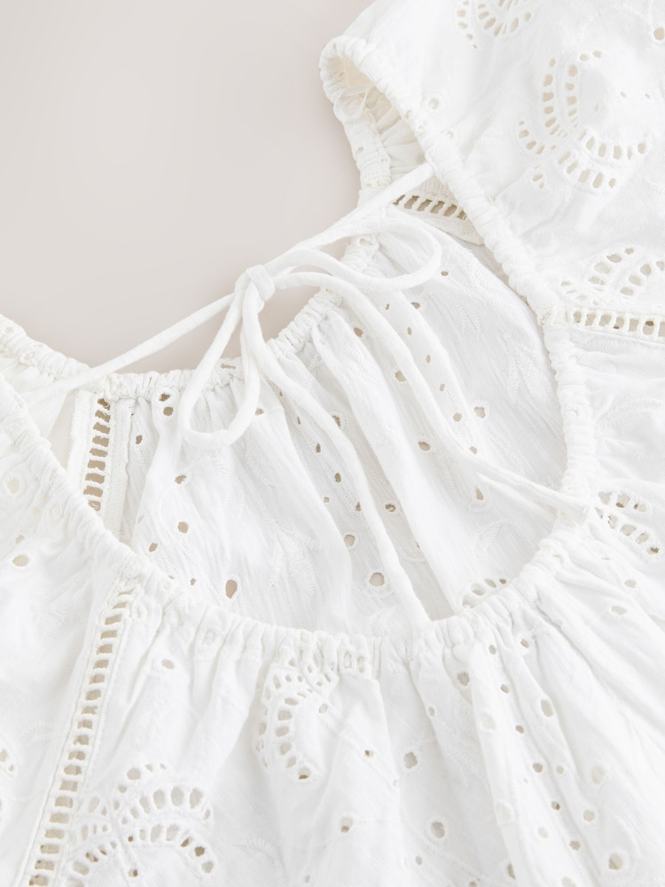 White Broderie Short Sleeve Crew Neck Top - Image 7 of 7 White Broderie Short Sleeve Crew Neck Top - Image 7 of 7