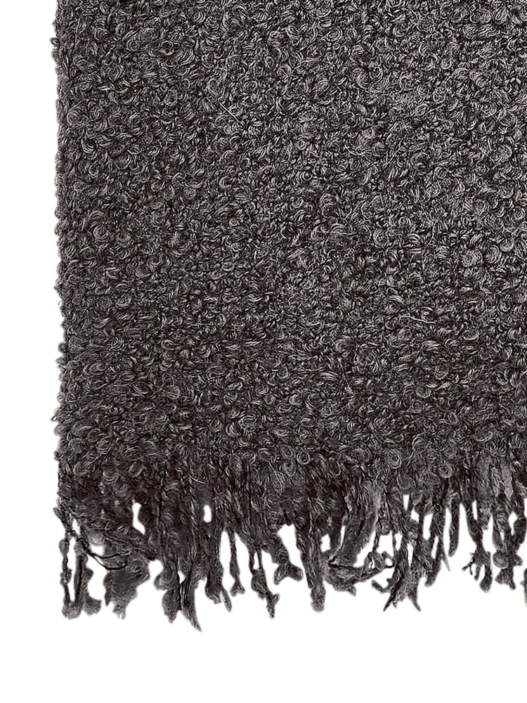 Bedeck of Belfast Charcoal Silver Boucle Wool Rich Throw - Image 3 of 3 Bedeck of Belfast Charcoal Silver Boucle Wool Rich Throw - Image 3 of 3
