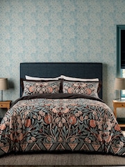 Morris & Co Indigo Blush Olive & Rose 200 TC Duvet Set - Image 2 of 4