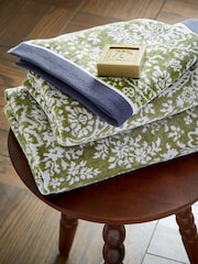 Bedeck of Belfast Sage Green White Elara Towel - Image 1 of 4