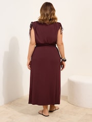Friends Like These Chocolate Brown Curve V-Neck Shirred Waist Jersey Maxi Dress - Image 4 of 4