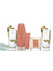 Liz Earle Bergamot and Cardamom Skincare Collection Gift Set - Image 3 of 4