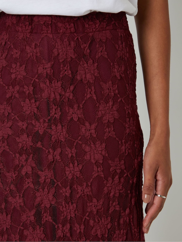 Threadbare Red Pull On Lace Maxi Skirt - Image 2 of 4 Threadbare Red Pull On Lace Maxi Skirt - Image 2 of 4