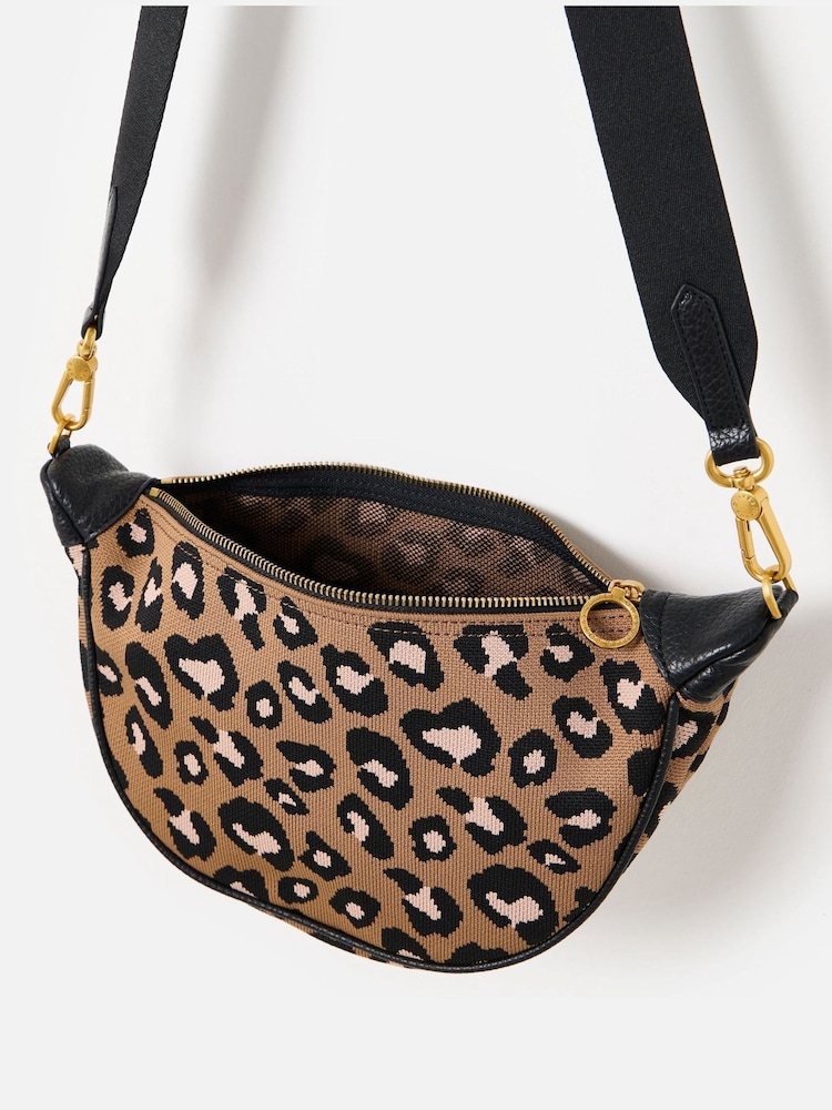 Oliver Bonas Brown Leopard Print Knitted Belt Bag - Image 6 of 6 Oliver Bonas Brown Leopard Print Knitted Belt Bag - Image 6 of 6