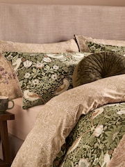 William Morris At Home Set of 2 Nettle Green Strawberry Thief Pillowcases - Image 2 of 6