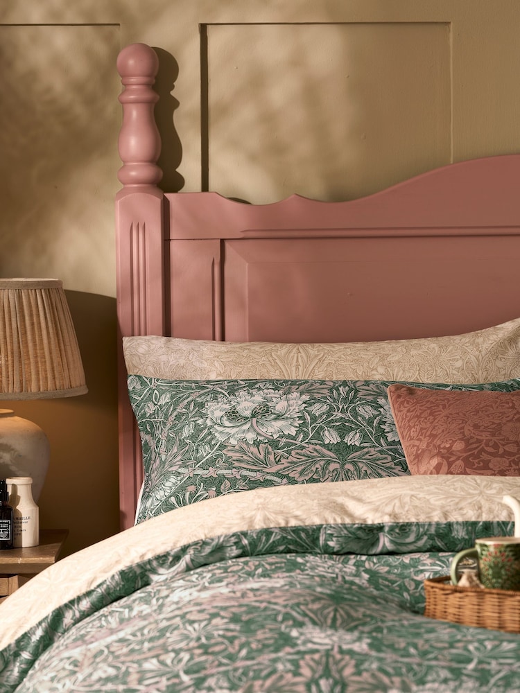 William Morris At Home Set of 2 Sage or Plaster Green Honeysuckle And Tulip 220 Thread Count Pillowcases - Image 2 of 5 William Morris At Home Set of 2 Sage or Plaster Green Honeysuckle And Tulip 220 Thread Count Pillowcases - Image 2 of 5