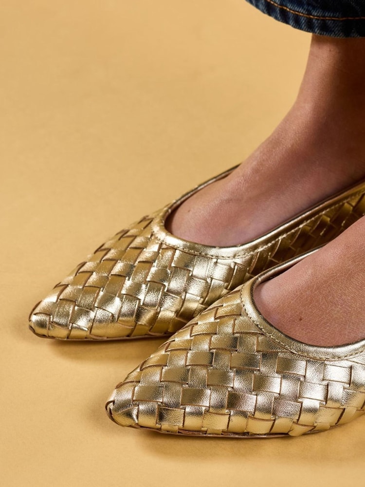 金色 - Hush Puppies Darla Leather Woven Ballerina Shoe - 圖片 3，共 3