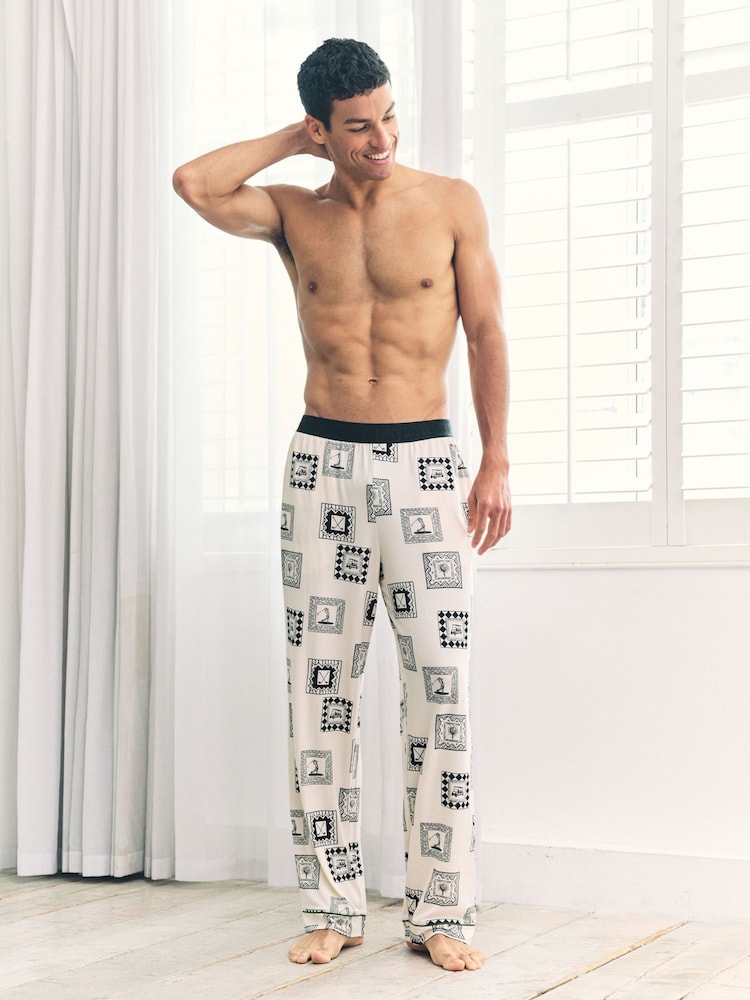 Chelsea Peers White Fairway Frames Print Long Pyjama Bottoms - Image 1 of 5