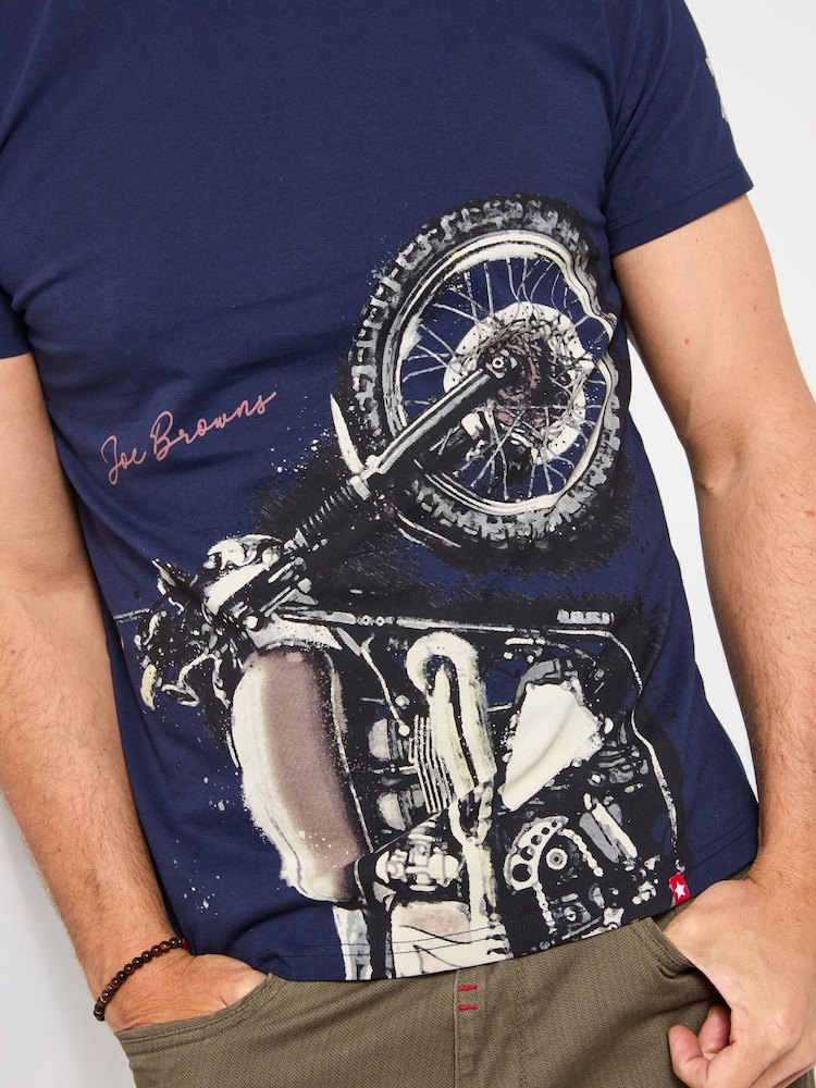 Joe Browns Blue Bike Adventure Inspired Mens Graphic T-Shirt - Image 2 of 6 Joe Browns Blue Bike Adventure Inspired Mens Graphic T-Shirt - Image 2 of 6
