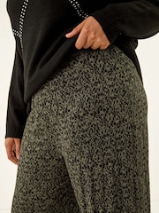 Roman Green Curve Paisley Wide Leg Culottes - Image 5 of 5