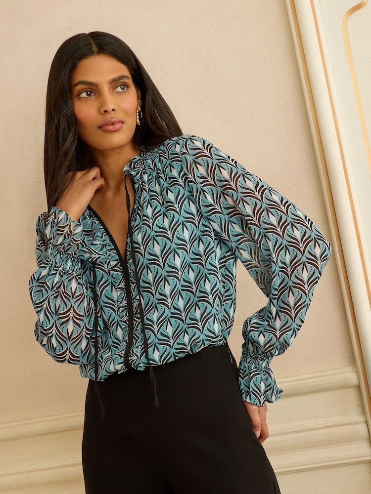 Love & Roses Geo Print Notch Neck Blouse - Imaginea 1 din 4