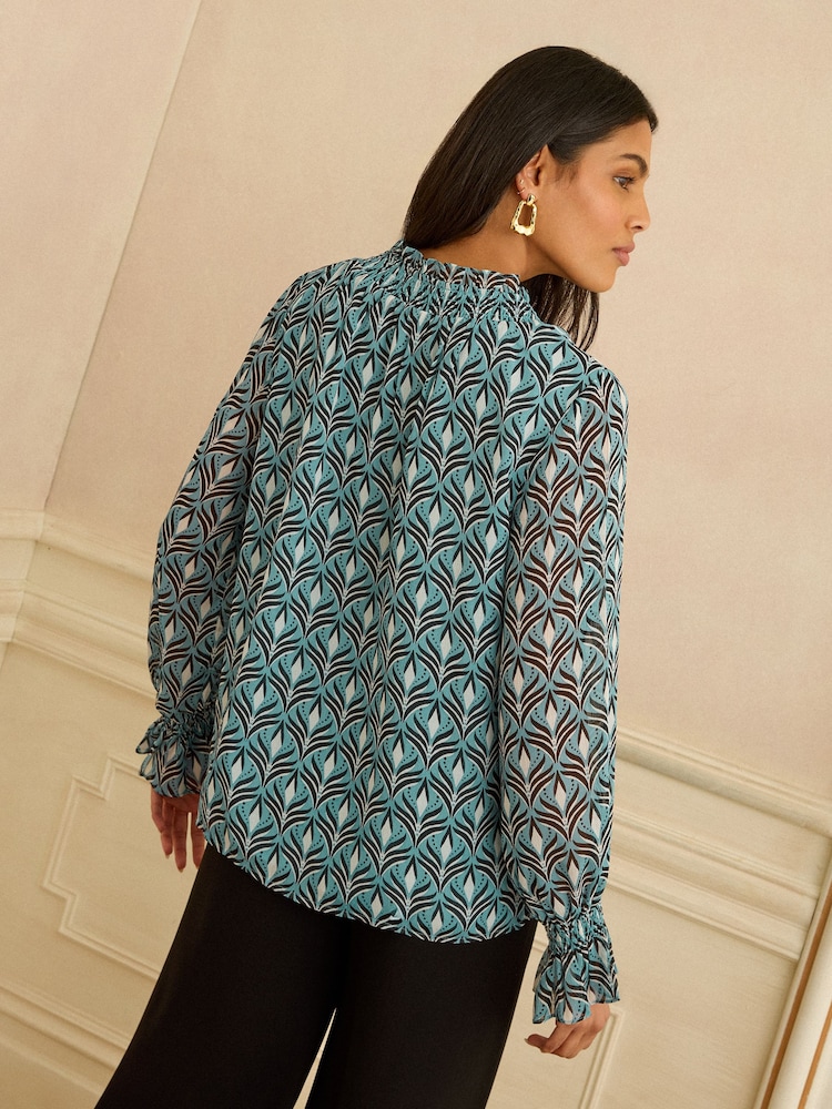 Love & Roses Geo Print Notch Neck Blouse - Imaginea 4 din 4