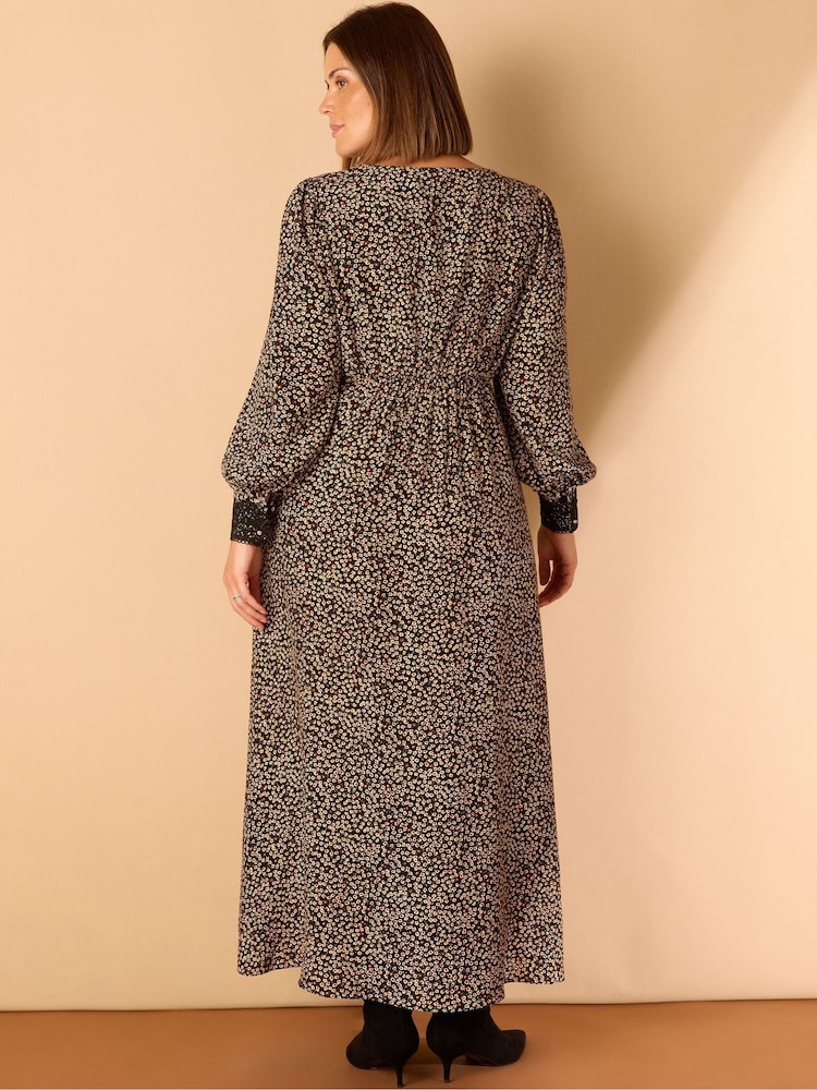 Live Unlimited Curve Ditsy Floral Contrast Midaxi Dress - Slika 2 iz 6 Live Unlimited Curve Ditsy Floral Contrast Midaxi Dress - Slika 2 iz 6