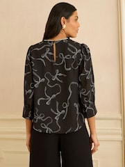 Schwarz mit Schleifen - Love & Roses 3/4 Sleeve Scallop Detail Blouse - Bild 4 von 4