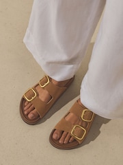 Solbrun - Forever Comfort® Sandaler med dobbel fotseng og rem - Bilde 1 av 9