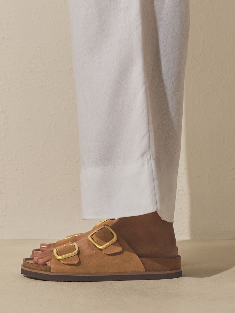 Solbrun - Forever Comfort® Sandaler med dobbel fotseng og rem - Bilde 2 av 9