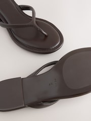 Chocolate Brown Standard/Wide Fit Forever Comfort® Round Toe Leather Thong - Image 4 of 5