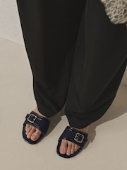 Кара - Forever Comfort® Buckle Detail Mules - 8ичинен 2 сүрөт