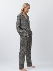 Aruelle Animal Leona bold Leopard print Long Leg Pyjamas with piping detail - Image 4 of 6