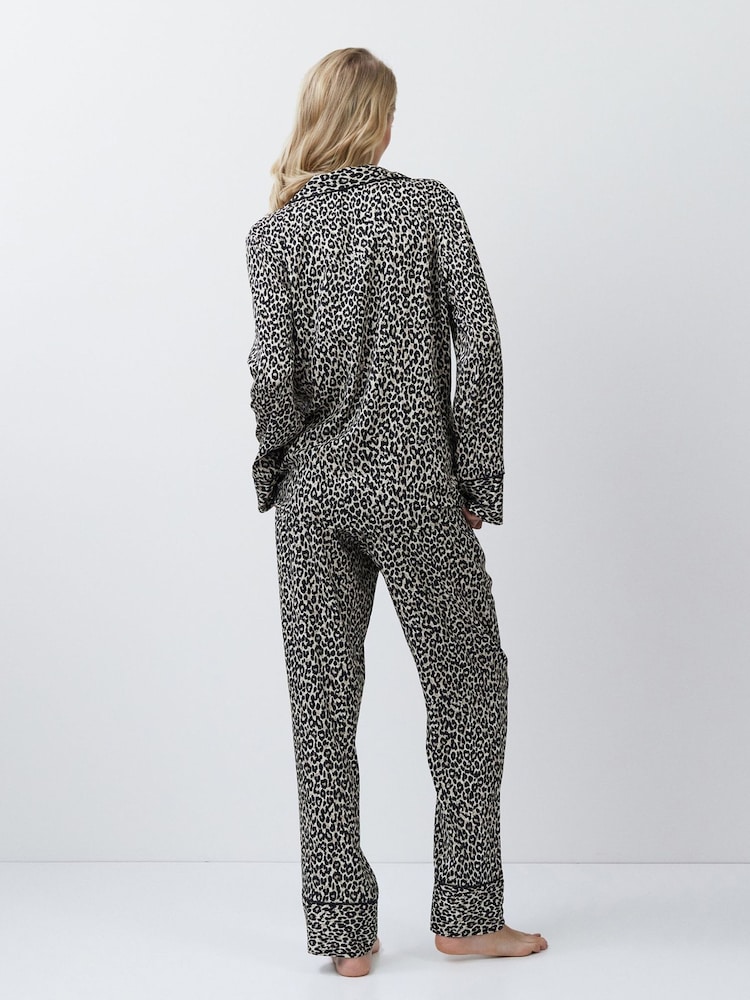 Aruelle Animal Leona bold Leopard print Long Leg Pyjamas with piping detail - Image 6 of 6